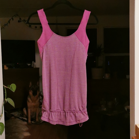 Lululemon reflective sports top - Picture 3 of 5